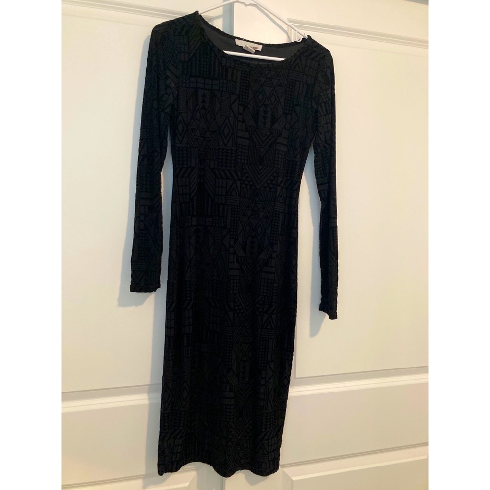 Long sleeve Burnout Black Velvet dress
